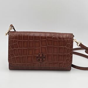 Tory Burch Thea Croc Embossed Flat Wallet Crossbody.